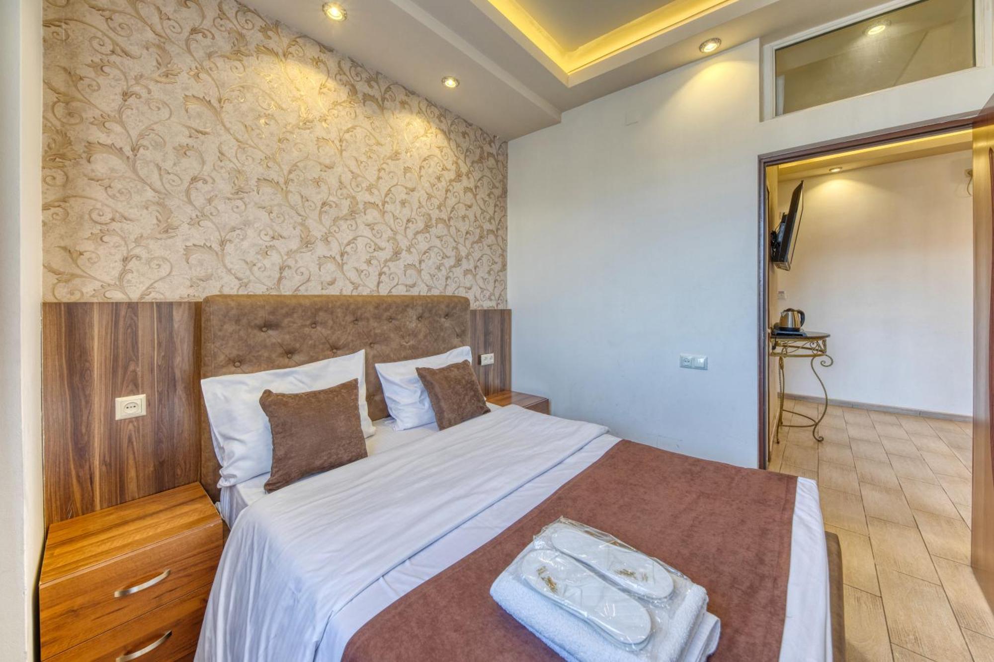Aleppo Hotel Erywań Zewnętrze zdjęcie