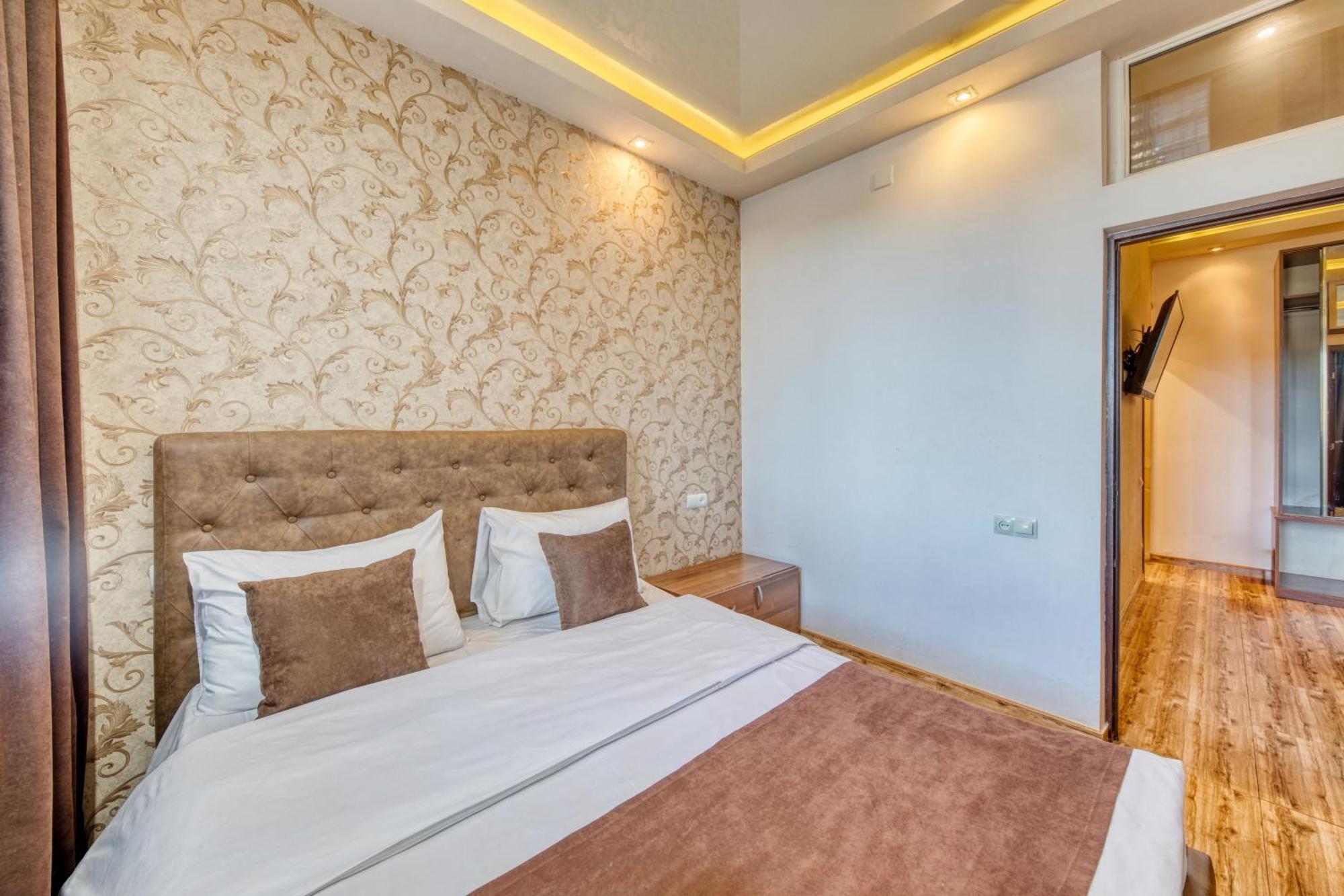 Aleppo Hotel Erywań Zewnętrze zdjęcie