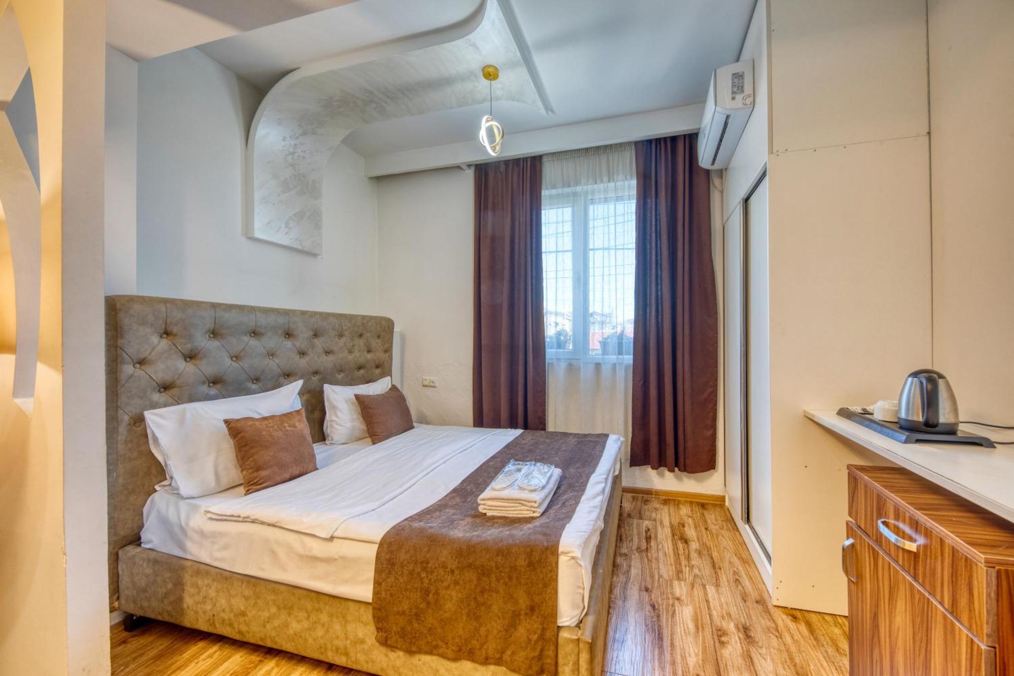 Aleppo Hotel Erywań Zewnętrze zdjęcie