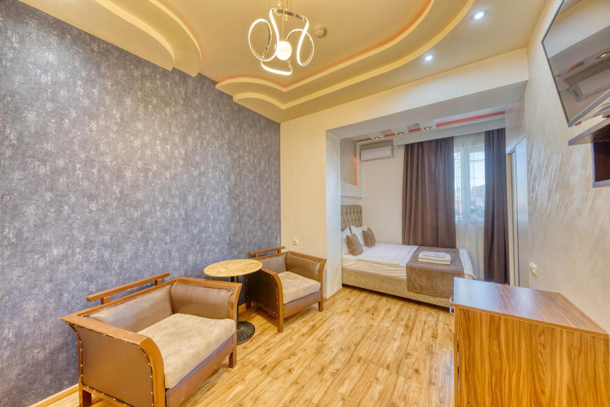 Aleppo Hotel Erywań Zewnętrze zdjęcie